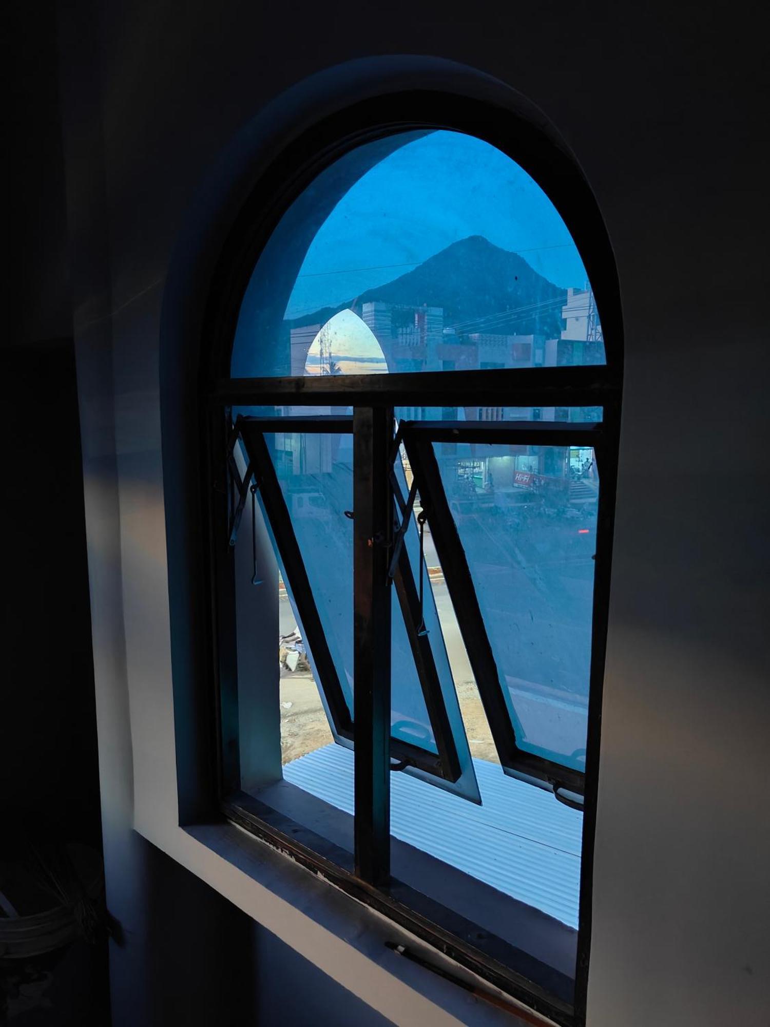 Guru Krupa Home Stay Tiruvannāmalai Extérieur photo