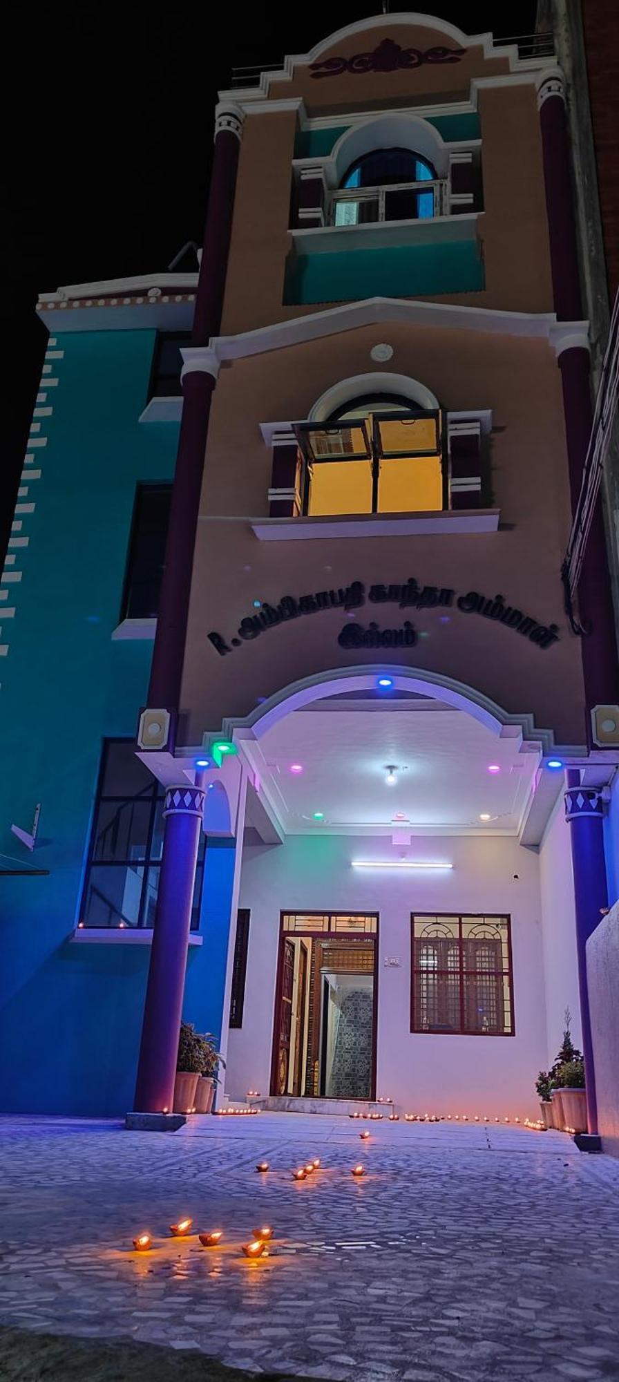 Guru Krupa Home Stay Tiruvannāmalai Extérieur photo
