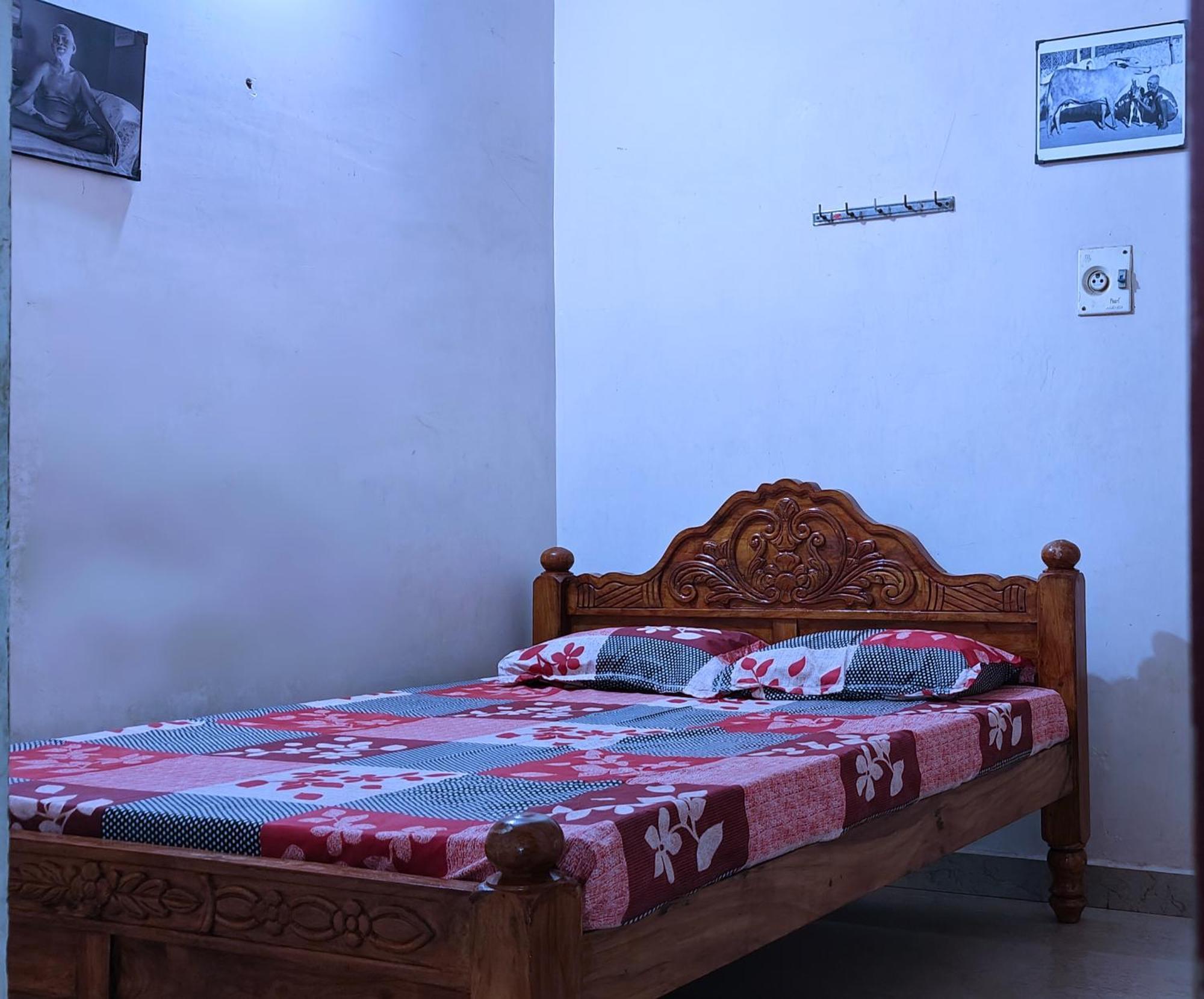 Guru Krupa Home Stay Tiruvannāmalai Extérieur photo